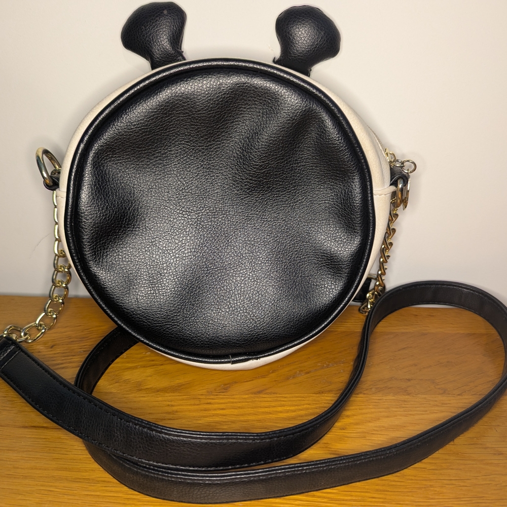 ‼️PRICE DROP‼️▪️Betsy Johnson ▪ "What's The Buzz" Bee Crossbody - Black & White - Picture 4 of 11
